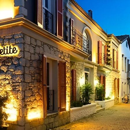 Petite Boutique Hotel Ildiri Buitenkant foto