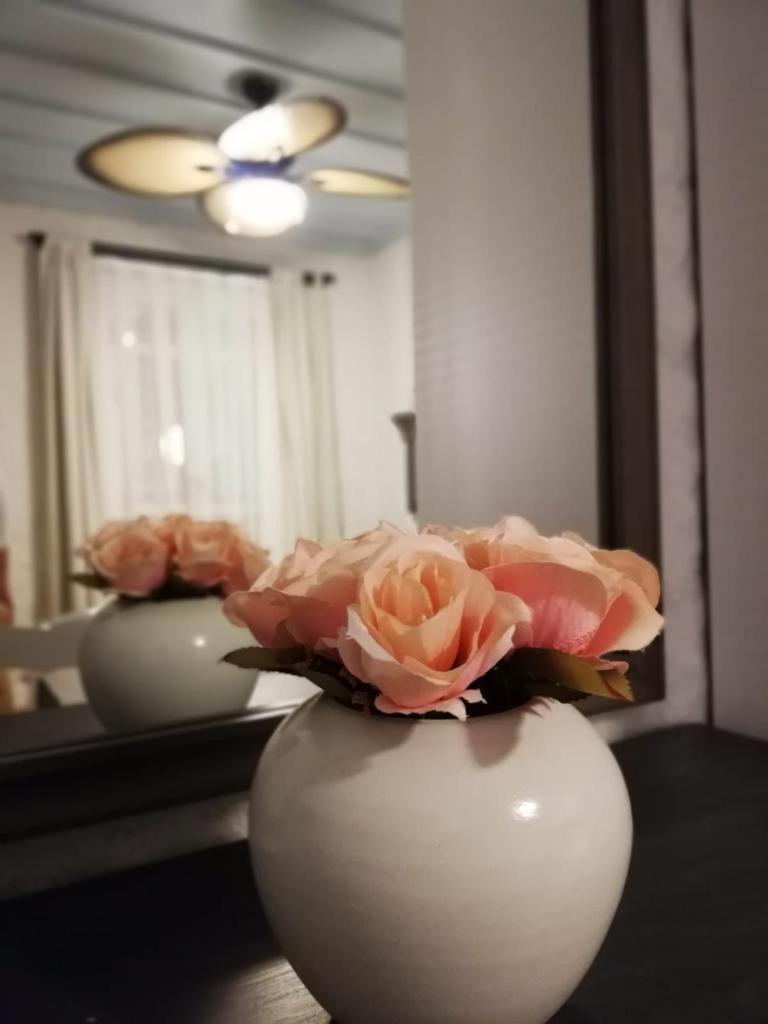 Petite Boutique Hotel Ildiri Buitenkant foto